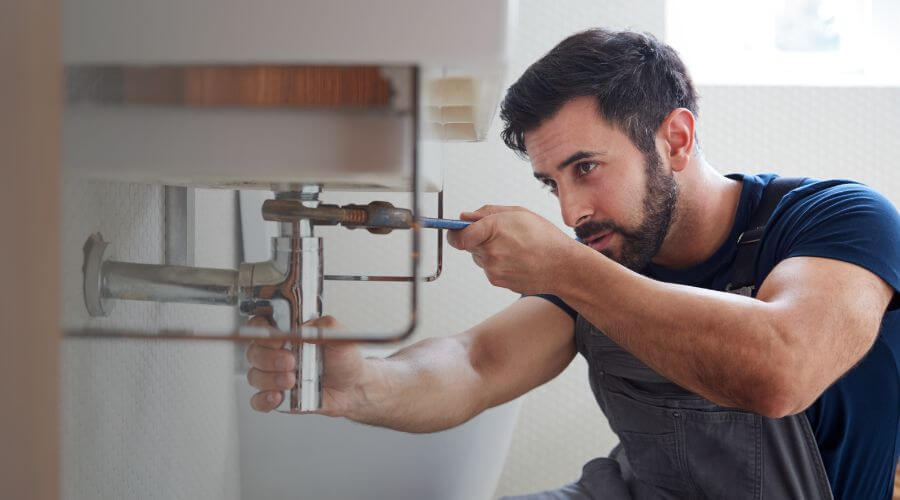 Water heater leaking fix in Olney, MD